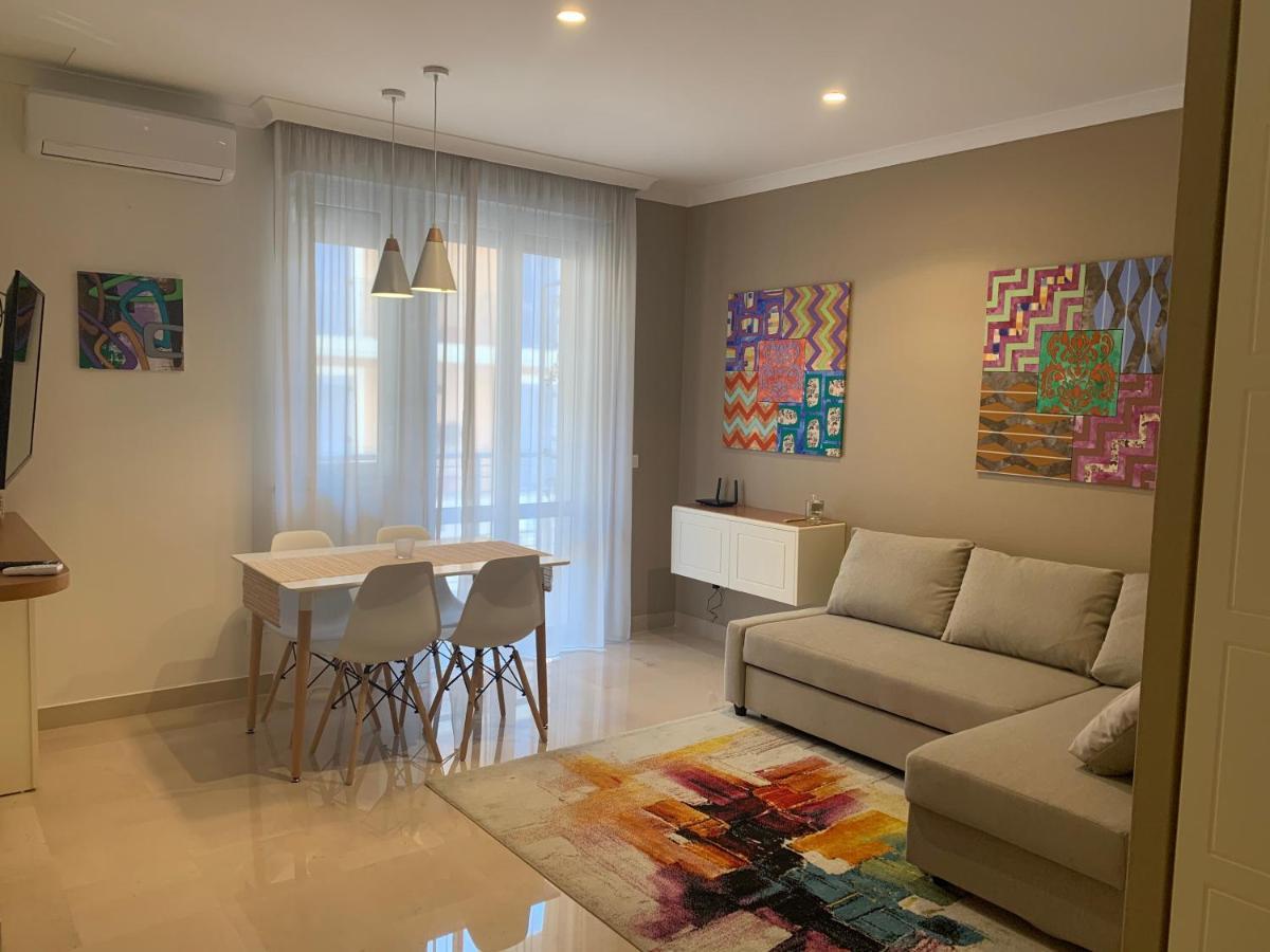 Villa Apartment Foggia Exteriör bild